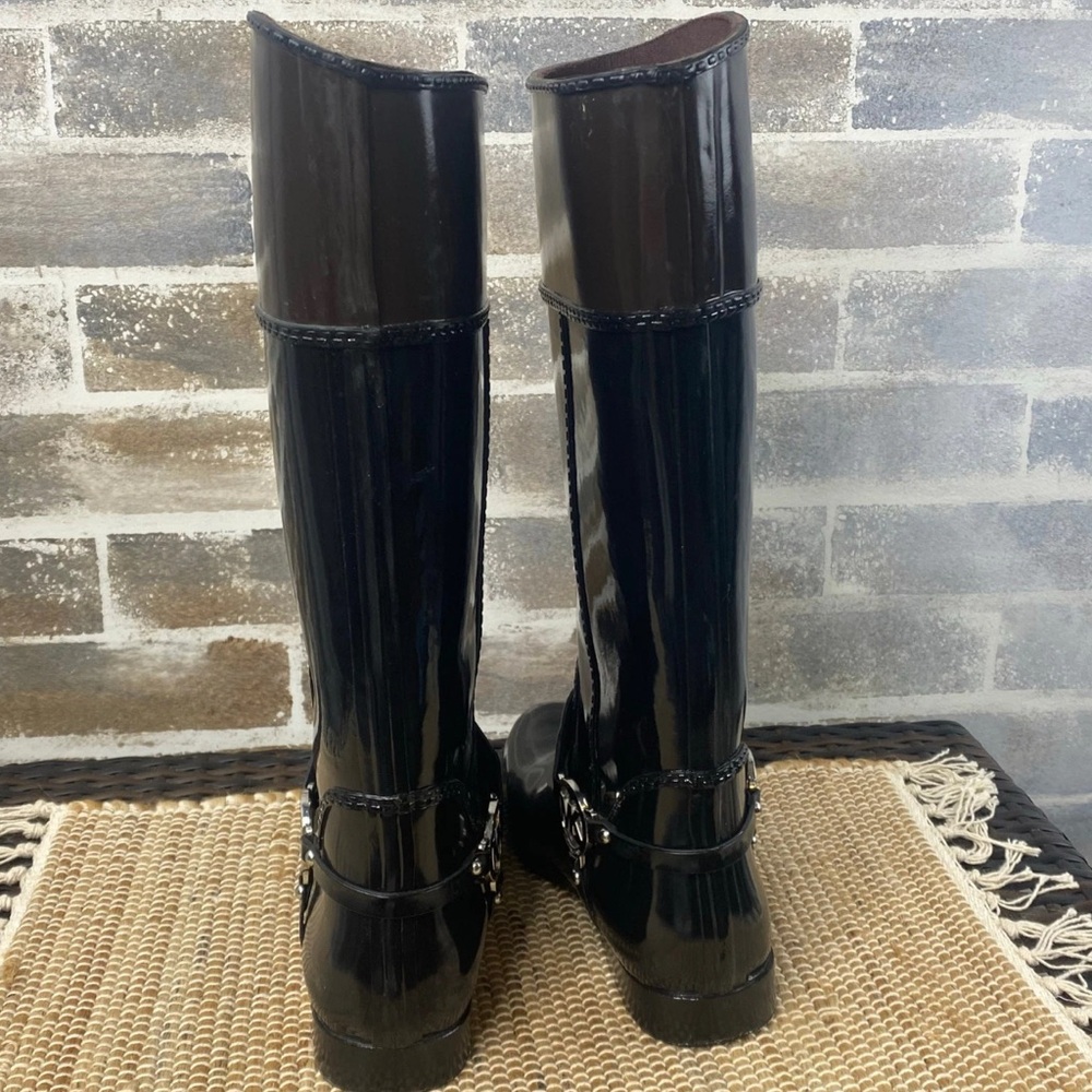 Michael Kors, Two Tone, Silver Emblem, Tall Rain Boots, Size 9 - Picture 2 of 9